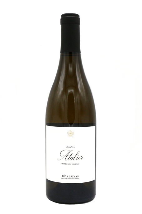 Raúl Pérez Pereira is considered to be one of the world’s most visionary winemakers. Practicing Organic. At 22, he produced his first vintage for his family's winery. He has been on the cutting edge in what is called the "New Spain" ever since 1994. Atalier is the exciting new Rías Baixas Albariño project he is spearheading with a great friend from the region.